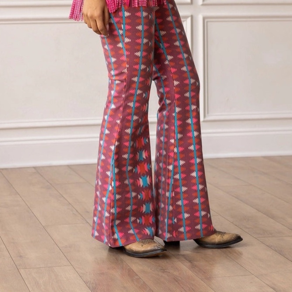 ✨BOUTIQUE BNWT BOHO Julia Aztec Flare Pants✨